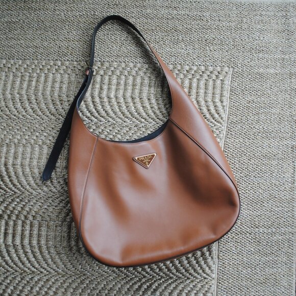Prada City Maxi Calf Leather Hobo Bag in Camel - Picture 1 of 3